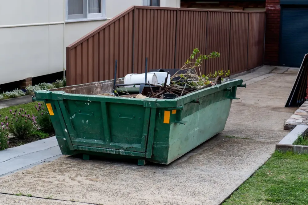 Récupération de déchets à Cucq